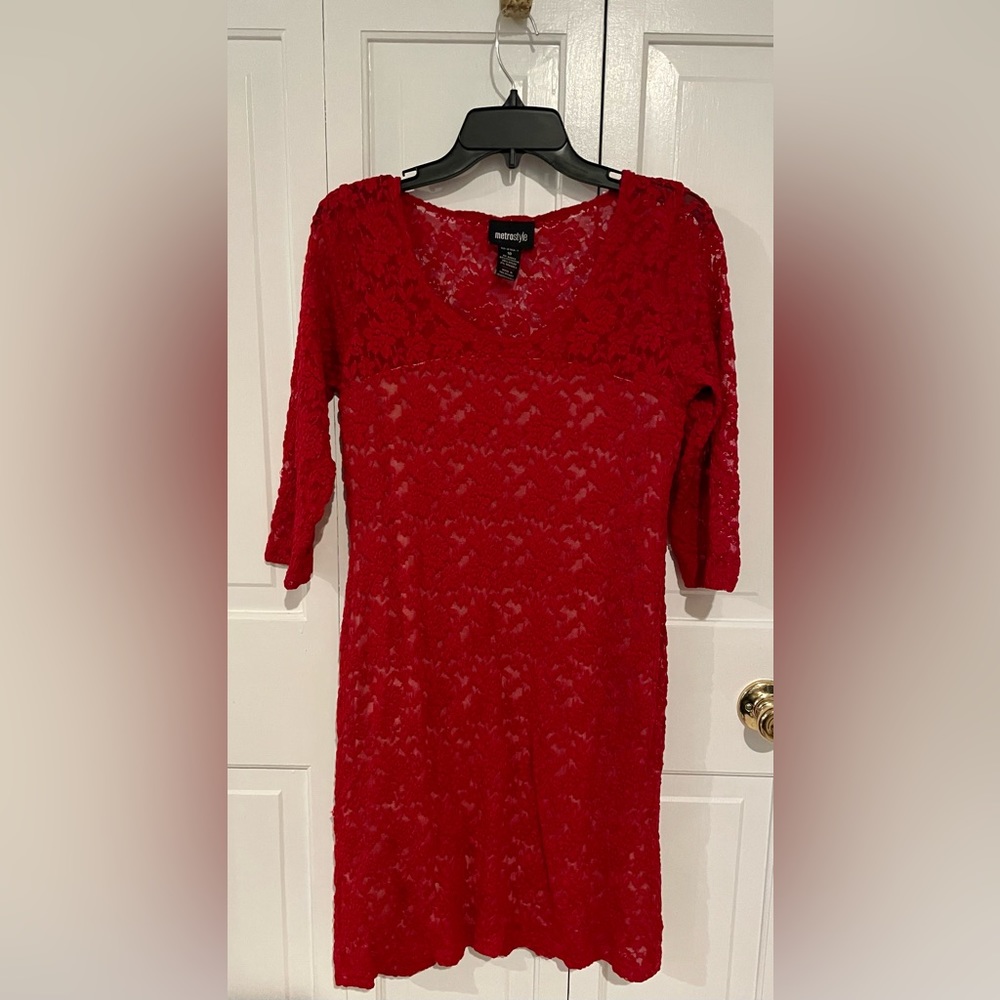 Red lace dress Metrostyle 2 layer 3/4 sleeve Size 10